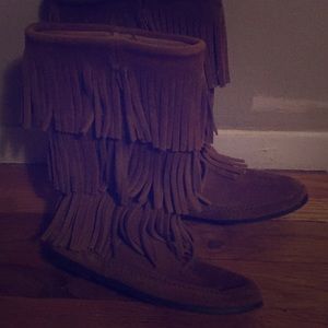 3 layer fringe boots. Worn only a couple of times!
